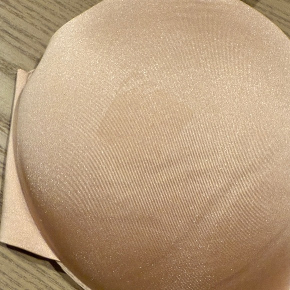 SKIMS plunge push up bra - Picture 3 of 5